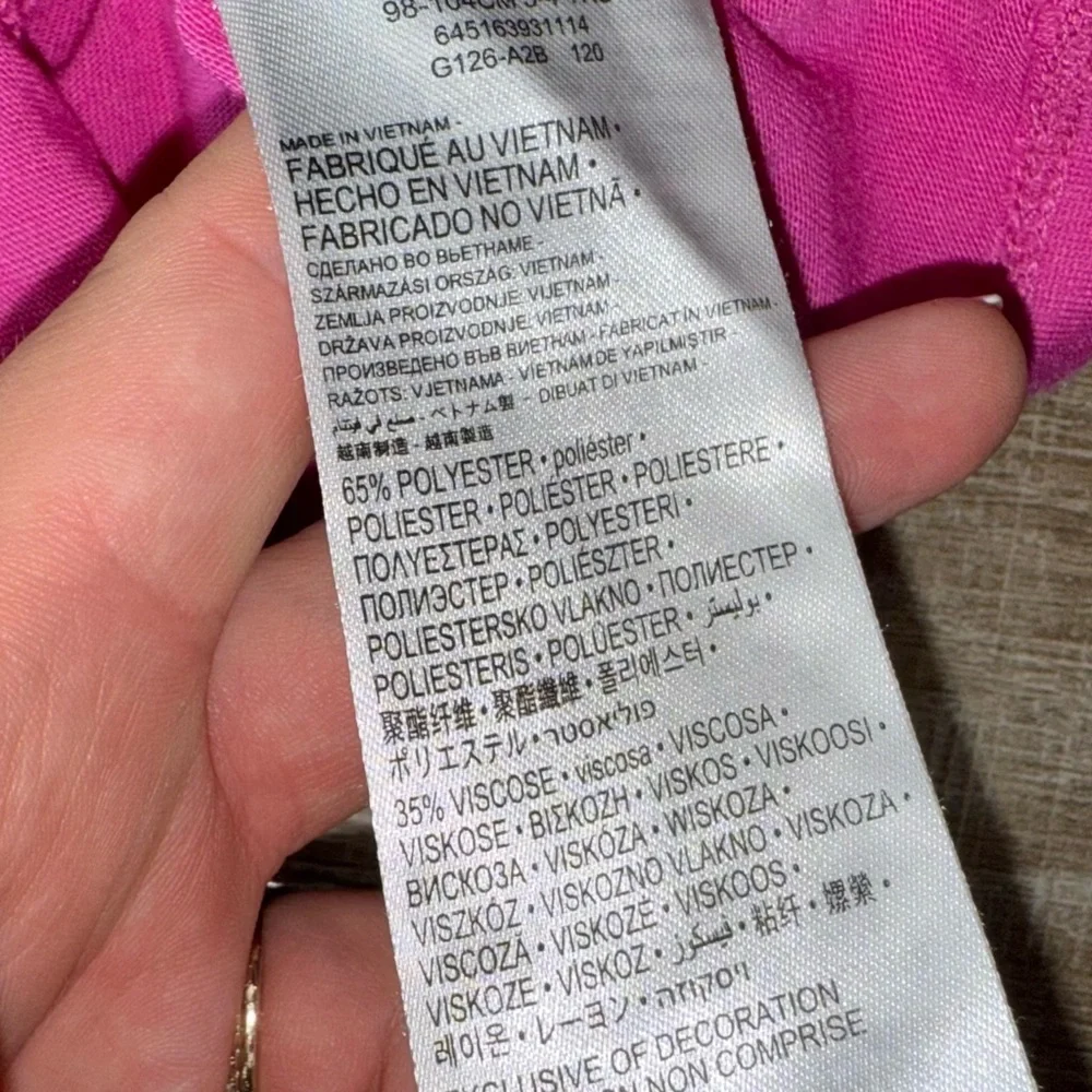 The Nike Tee (XS) Hot Pink 'Just Do It' T-Shirt - Picture 5 of 5